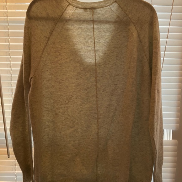 Grey v neck sweater - Picture 3 of 3